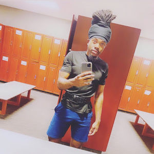 Meet your Posher, Malik